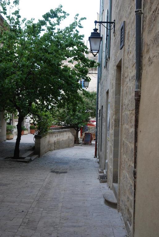 לינה וארוחת בוקר Uzès Le Richelieu מראה חיצוני תמונה