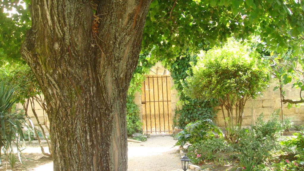 לינה וארוחת בוקר Uzès Le Richelieu מראה חיצוני תמונה