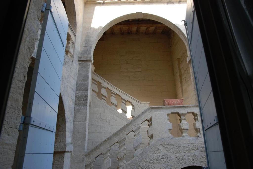 לינה וארוחת בוקר Uzès Le Richelieu מראה חיצוני תמונה
