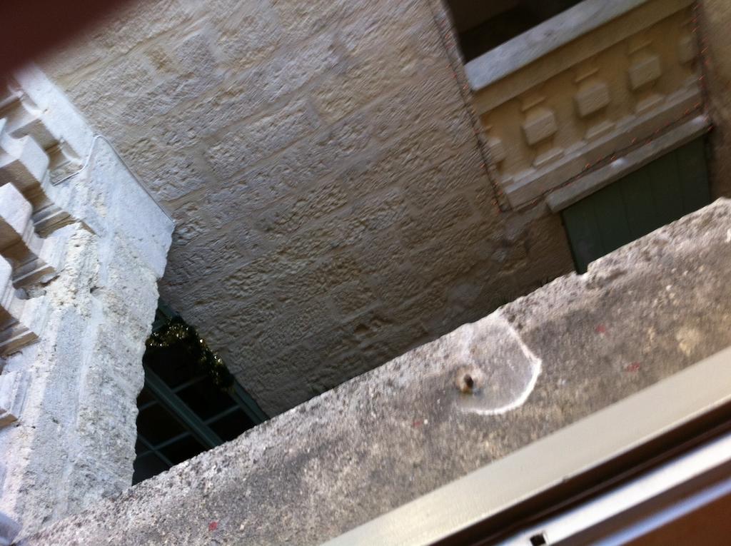 לינה וארוחת בוקר Uzès Le Richelieu מראה חיצוני תמונה